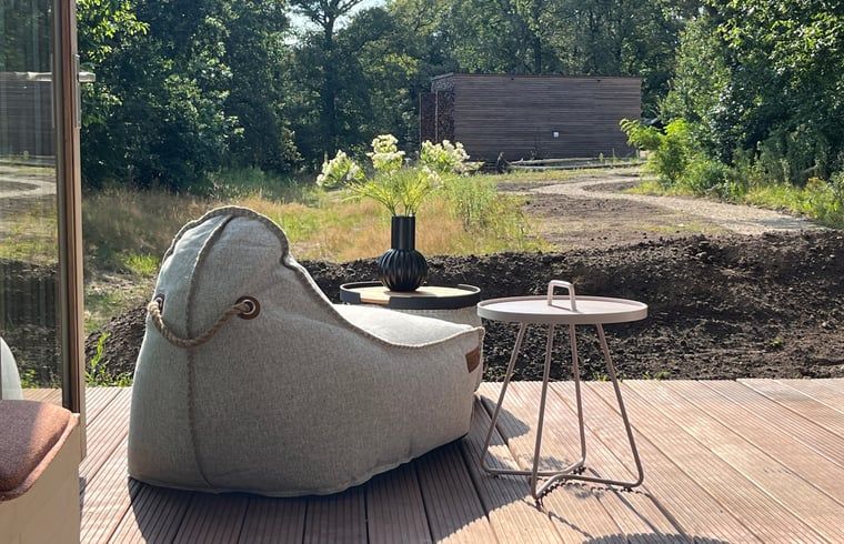 Sonnenterrasse im Huisje in Arnheim, Ferienunterkunft in Gelderland.