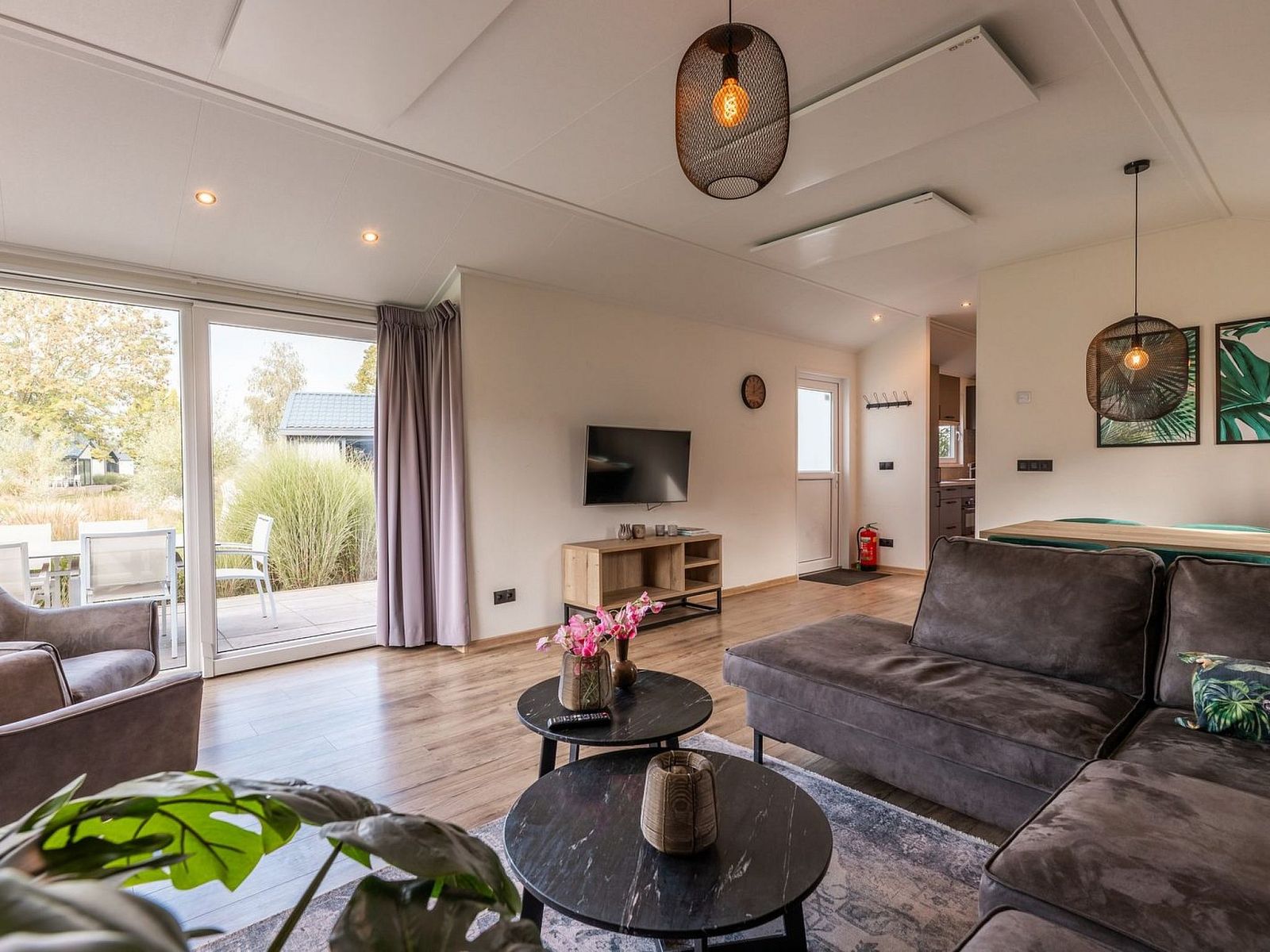 Guest house 281422 - Holiday property Rivierengebied - Vakantiehuis Vakantiepark Aan de Maas - Maas Lande | 6p 6p