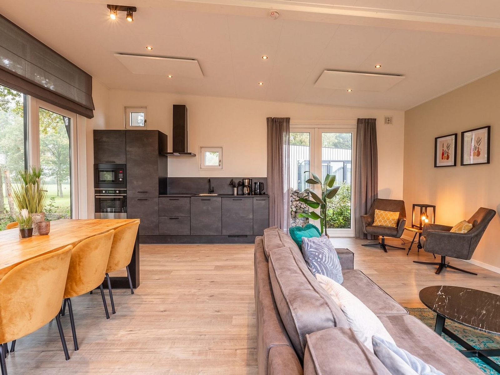 Verblijf 281423 - Vakantiewoning Rivierengebied - Vakantiehuis Vakantiepark Aan de Maas - Weide Lande | 6p 6p