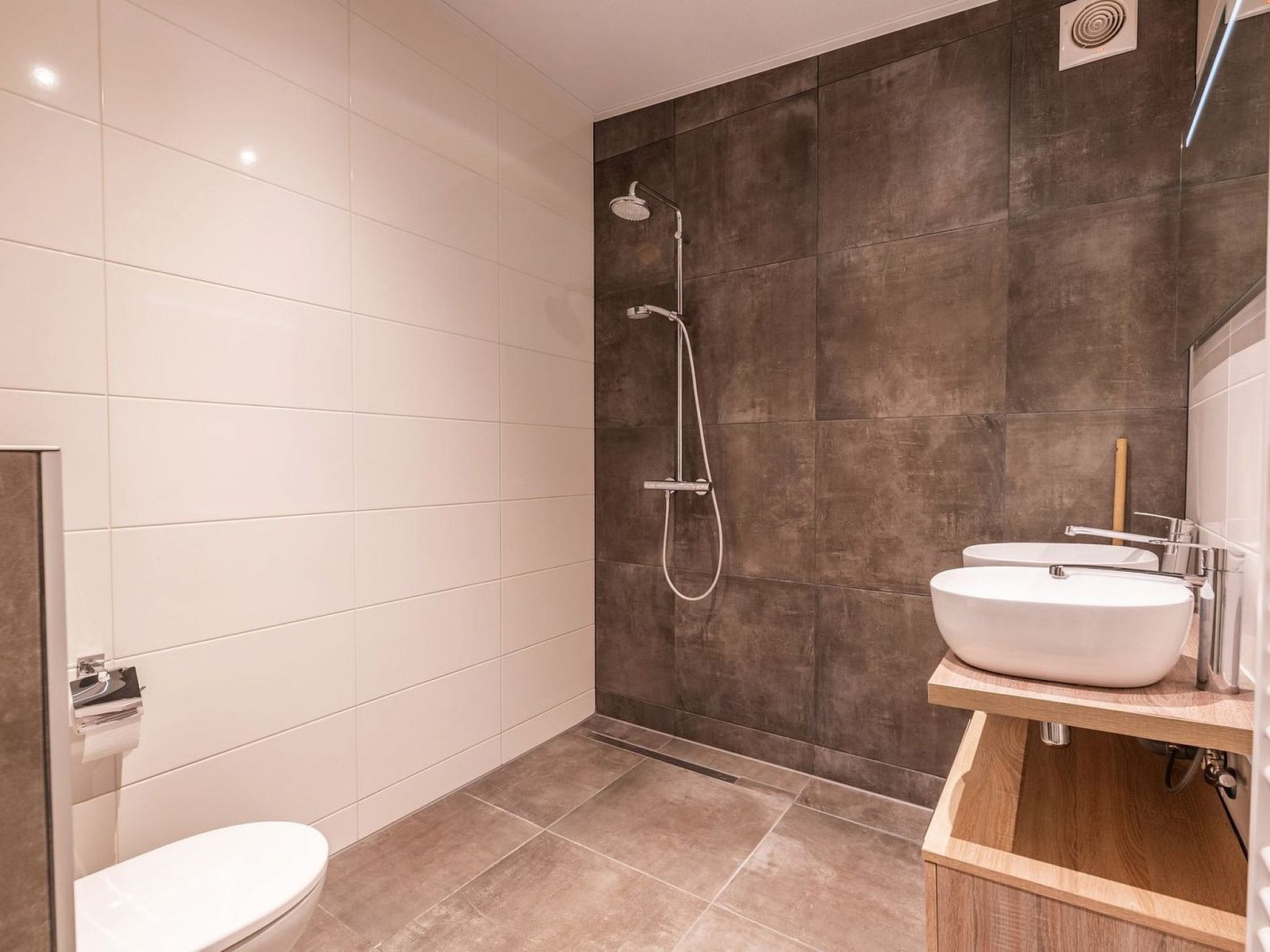 Verblijf 281423 - Vakantiewoning Rivierengebied - Vakantiehuis Vakantiepark Aan de Maas - Weide Lande | 6p 6p
