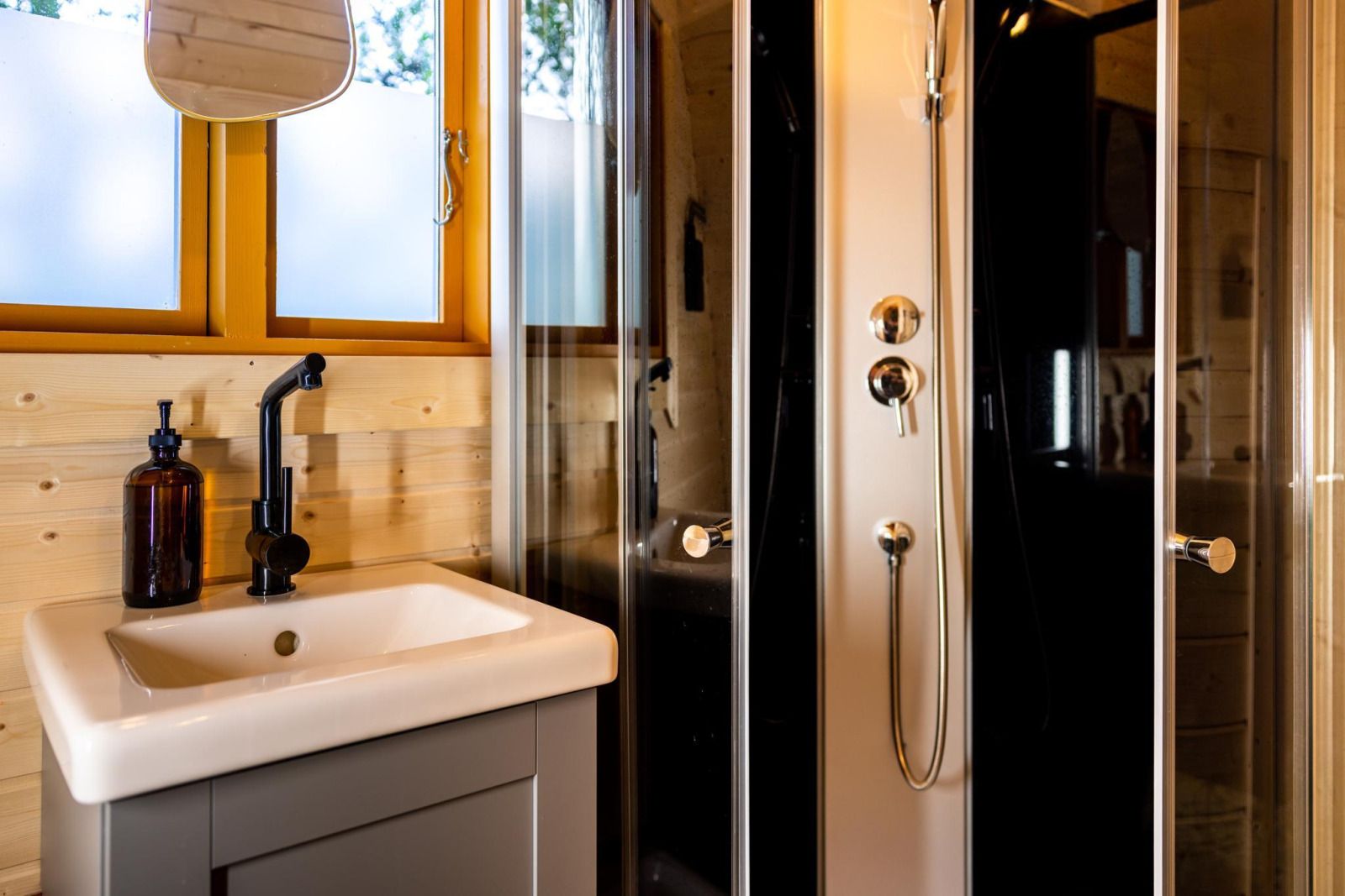 Guest house 282712 - Holiday property Rivierengebied - Boshuys Ultra Wellness