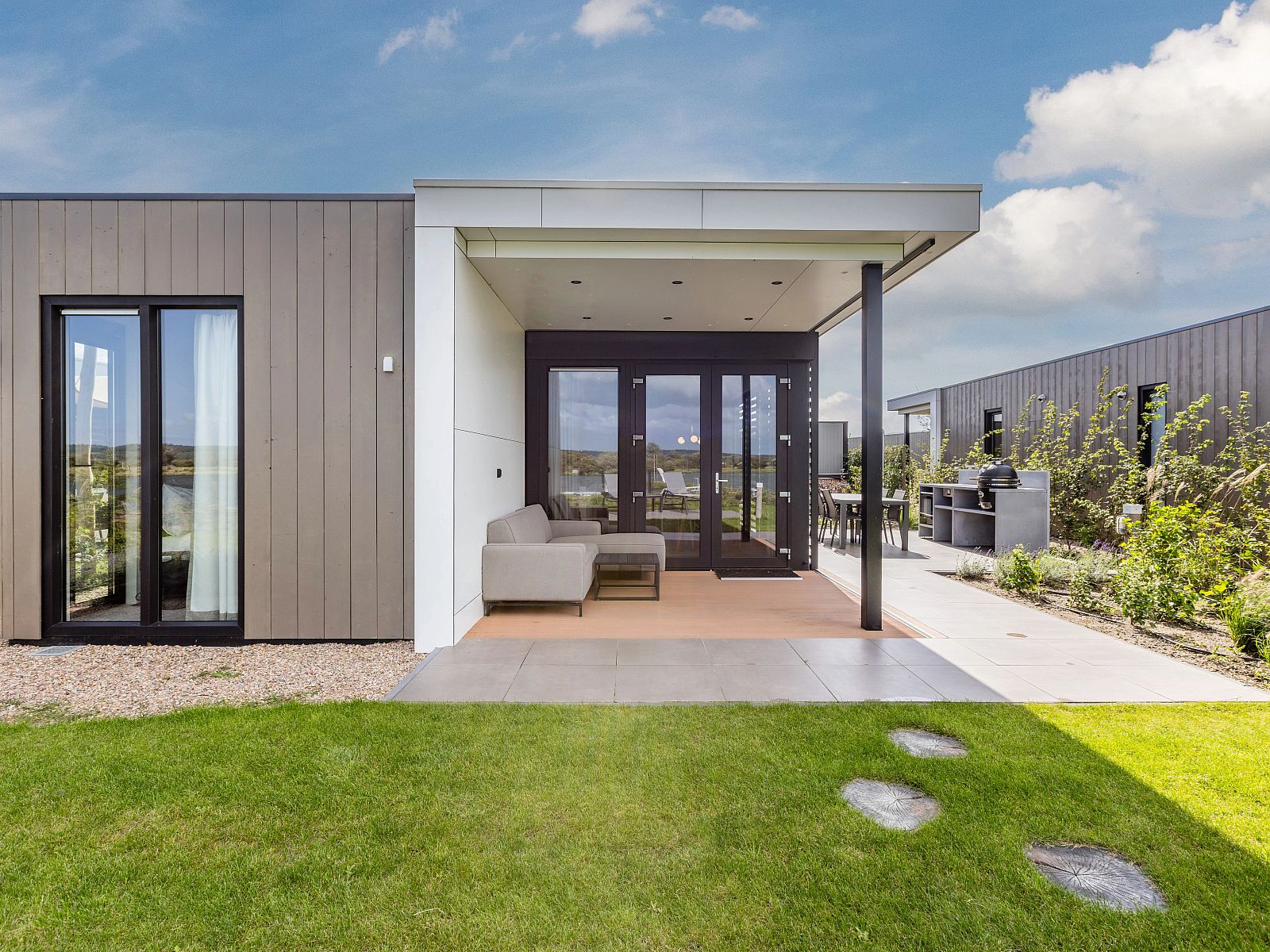 Verblijf 284430 - Bungalow Rivierengebied - 6 persoons Hottub & Culinair Water Lodge | 6B5