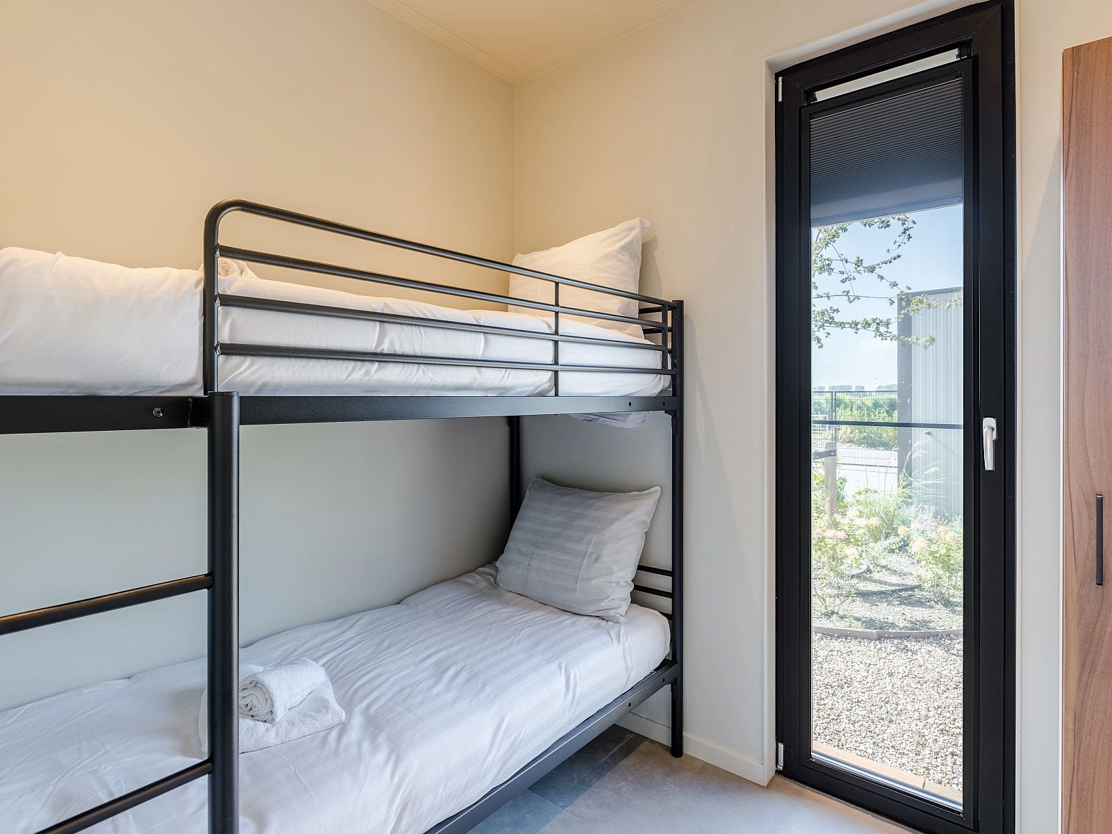 Verblijf 284430 - Bungalow Rivierengebied - 6 persoons Hottub & Culinair Water Lodge | 6B5