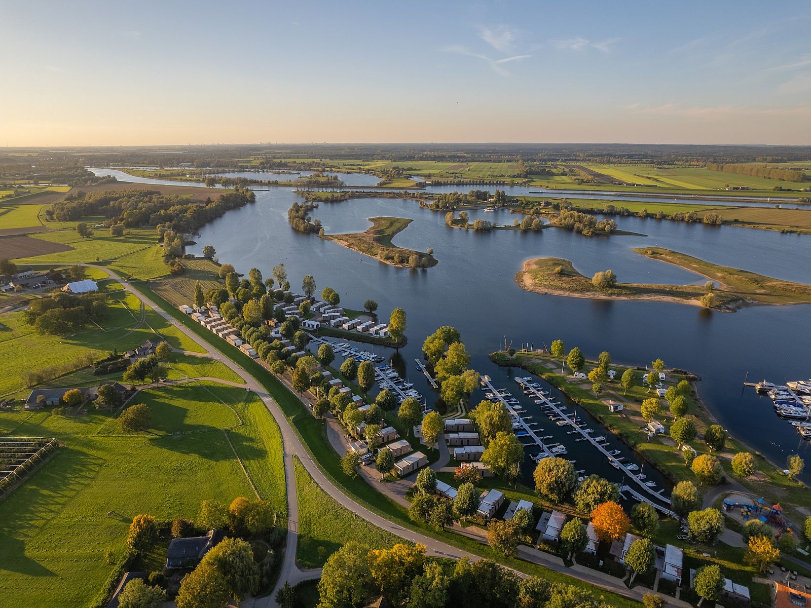 Verblijf 285839 - Vakantiewoning Rivierengebied - MarinaPark Bad Nederrijn 5