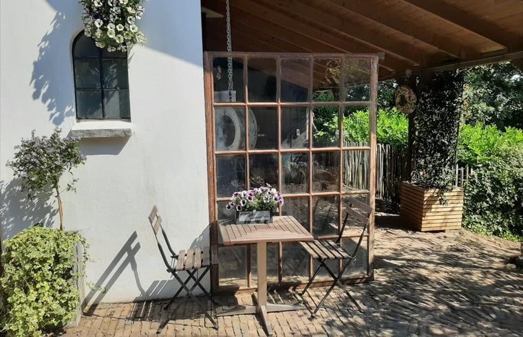 Guest house 287501 - Holiday property Rivierengebied - Huisje in Dodewaard