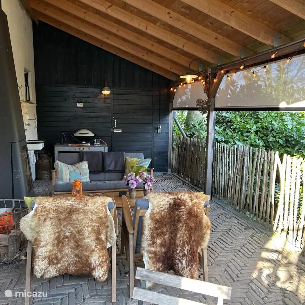 Guest house 287503 - Holiday property Rivierengebied - The Tiny Walnut