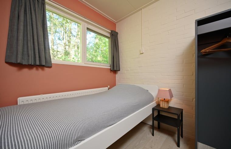 Eenpersoonskamer in Vakantiehuisje in Winterswijk, ideaal voor rustzoekers.
