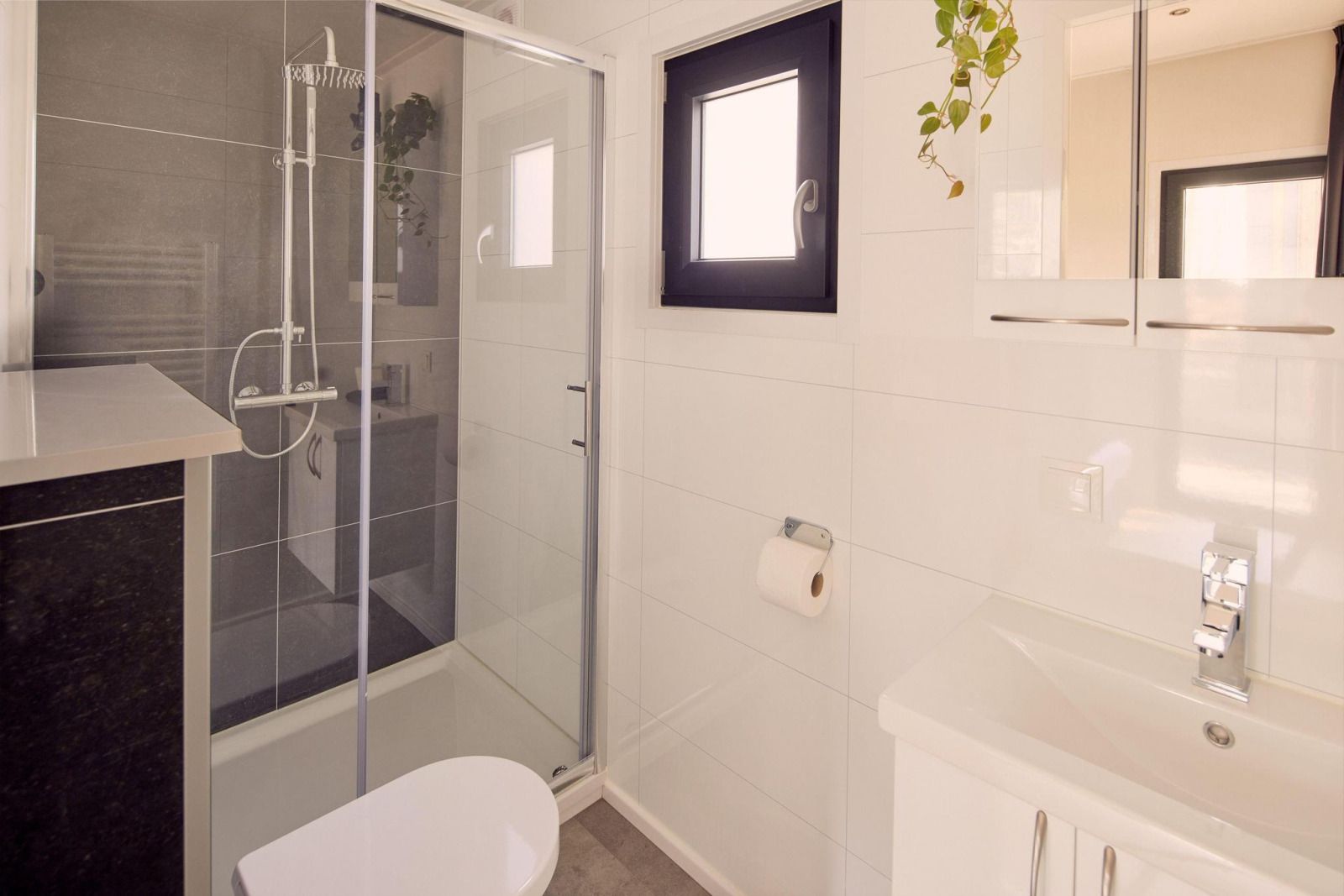 Guest house 290418 - Holiday property Achterhoek - Vakantievilla Boslodge 2 met sauna en hondenhek