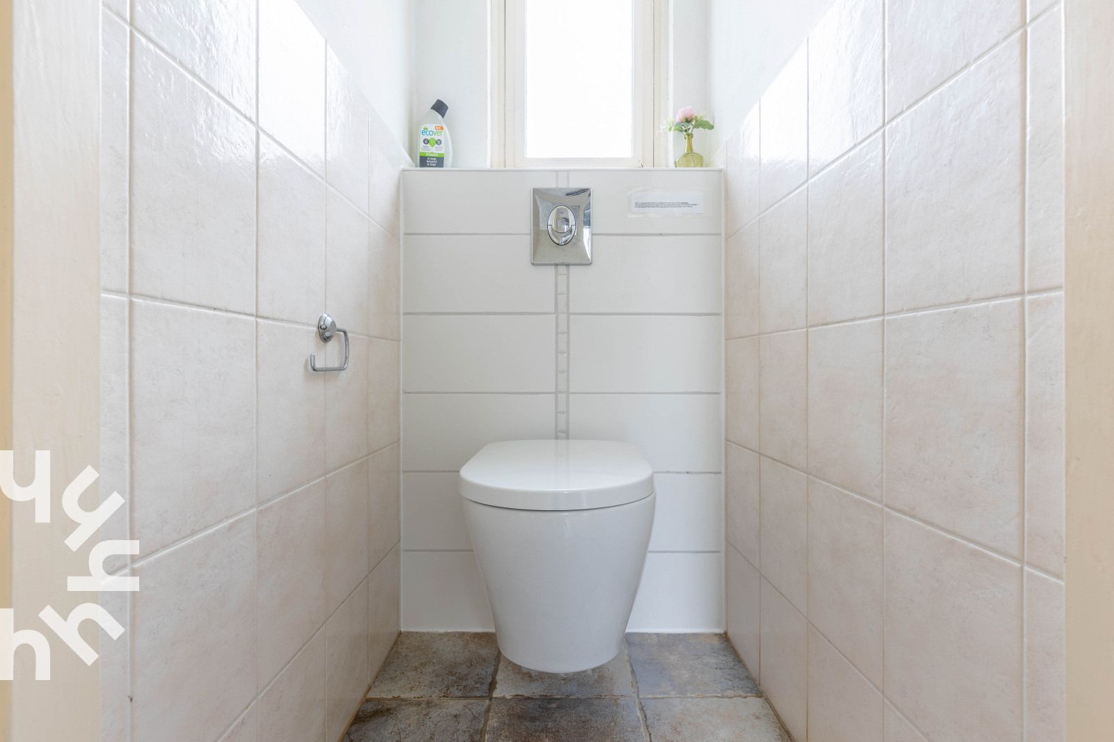 Gezellig terras met eettafel bij DG470 vakantiehuis in de Achterhoek