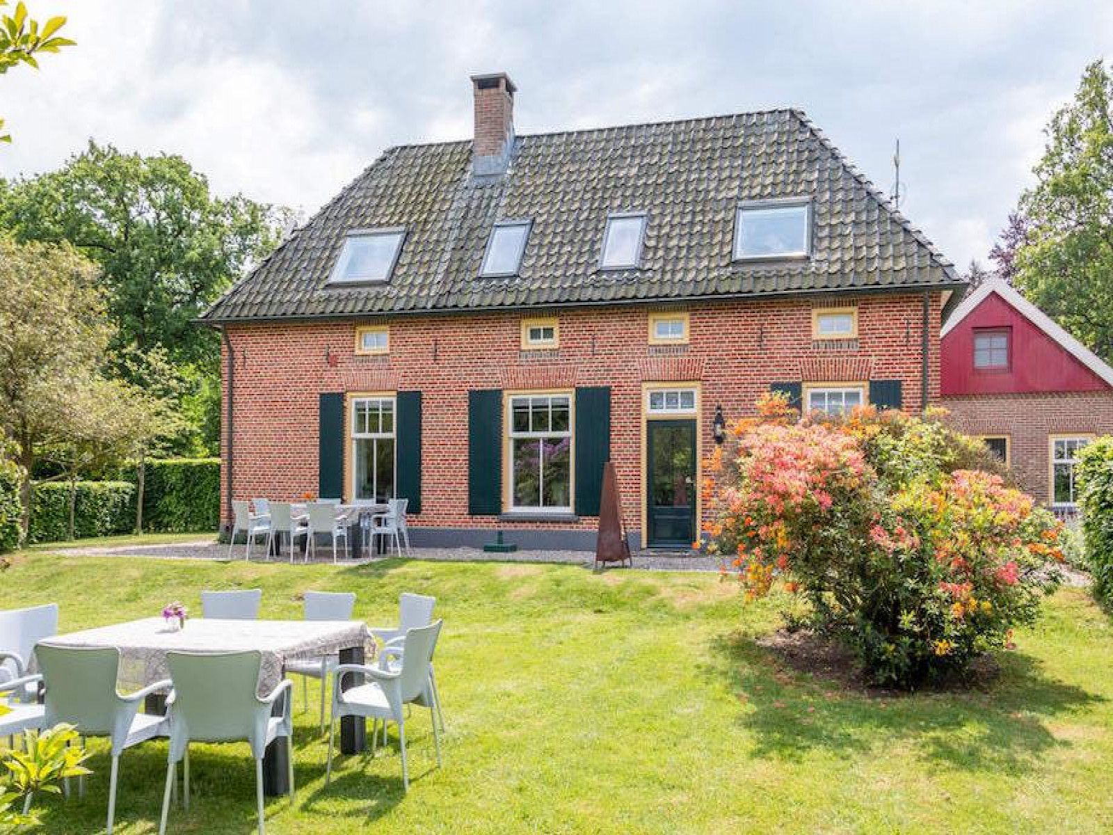 DG694 Ferienhaus in Aalten, Gelderland mit grossem Garten und Terrasse.