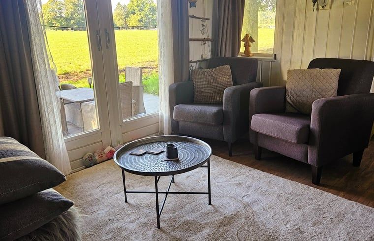 Modern kitchen in Holiday home in Vragender, Achterhoek, Gelderland. Fully equipped for a comfortable stay.