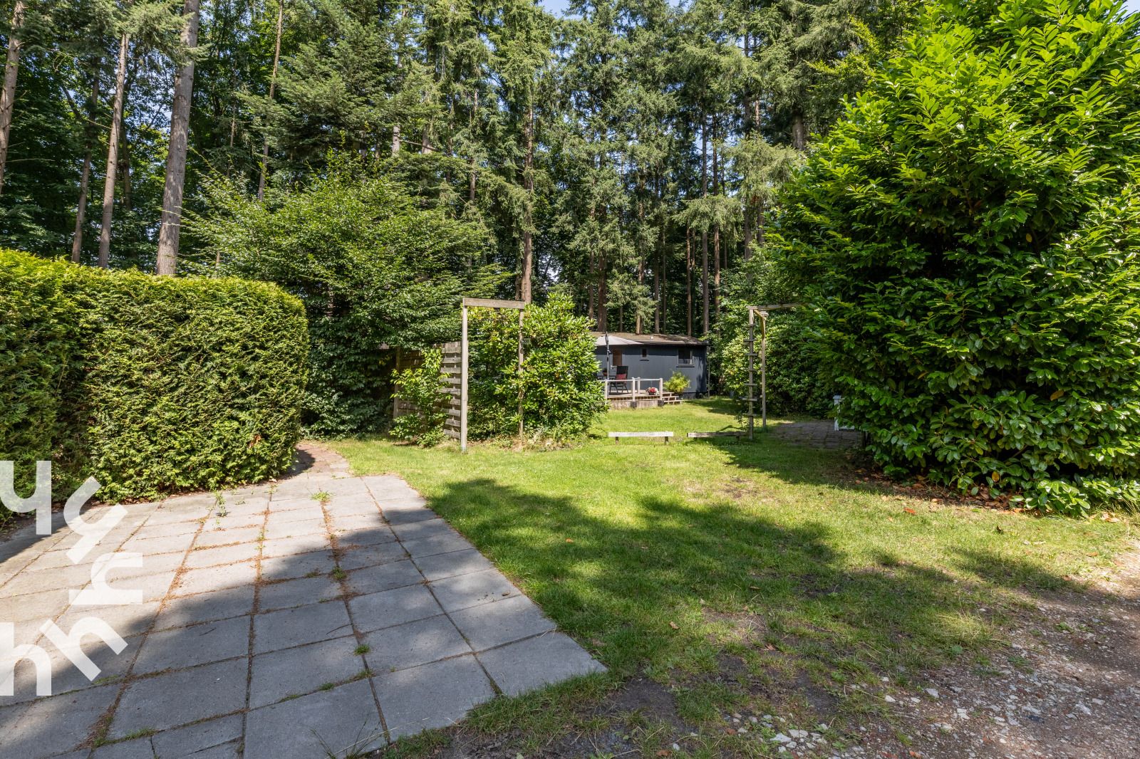 Bovenaanzicht van DG1545 vakantiehuis in het bos van Lochem, Achterhoek, Gelderland.