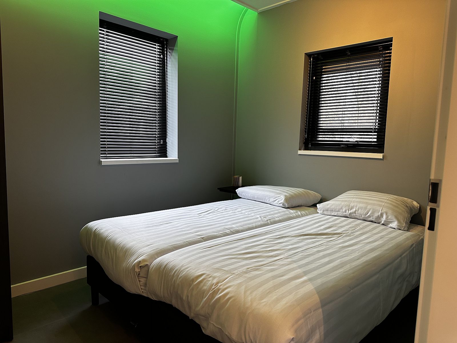 Second bedroom in Chalet in Lochem, ideal for a good night's sleep in Achterhoek, Gelderland.