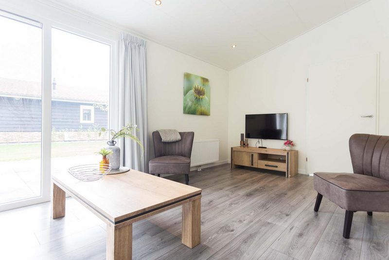 Gezellige zithoek met uitzicht in Wilgenhoeve 5 personen MIVA, Lichtenvoorde. Comfortabel vakantiehuis in de Achterhoek, Gelderland.