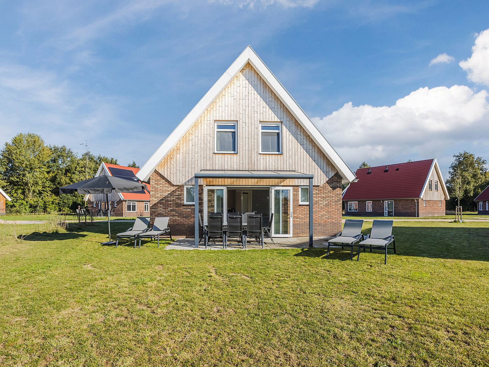 Guest house 295006 - Bungalow Achterhoek - Stroombroek | 8-persoons woning | 8L