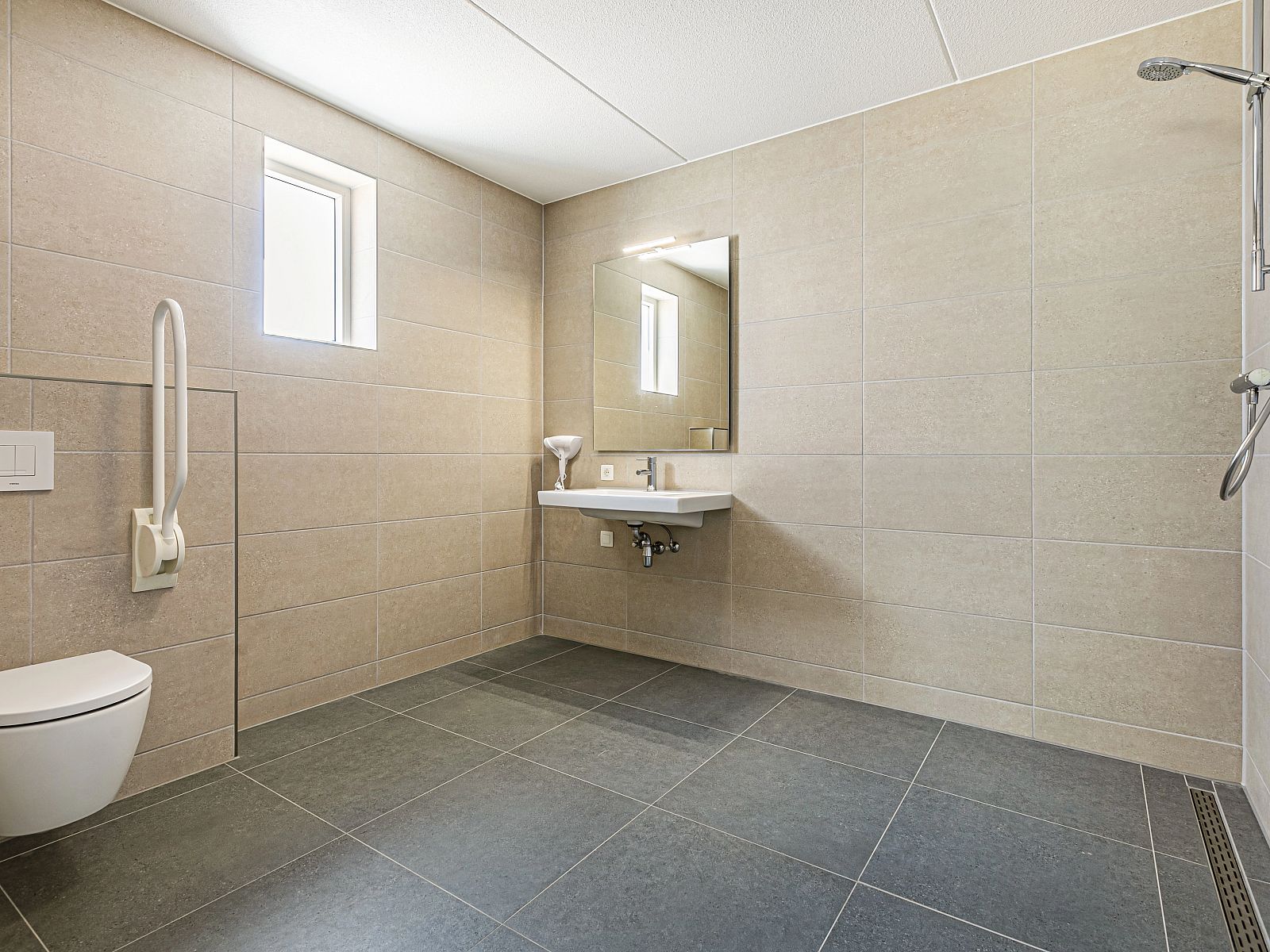 Verblijf 295030 - Bungalow Achterhoek - Stroombroek | 8-persoons woning | 8L