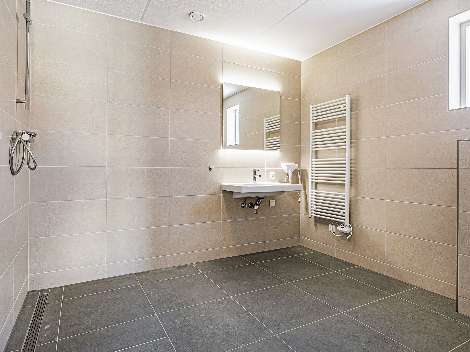 Verblijf 295032 - Bungalow Achterhoek - Stroombroek | 12-persoons woning | 12ELW