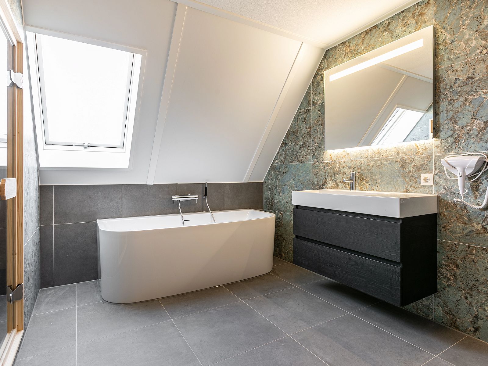 Unterkunft 295046 - Bungalow Achterhoek - Stroombroek | 8-persoons woning | 8ELW