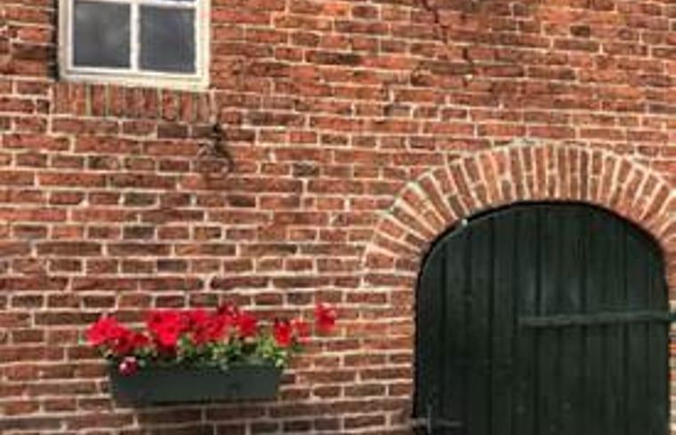 Historic facade of Holiday Home in Gaanderen, Gelderland