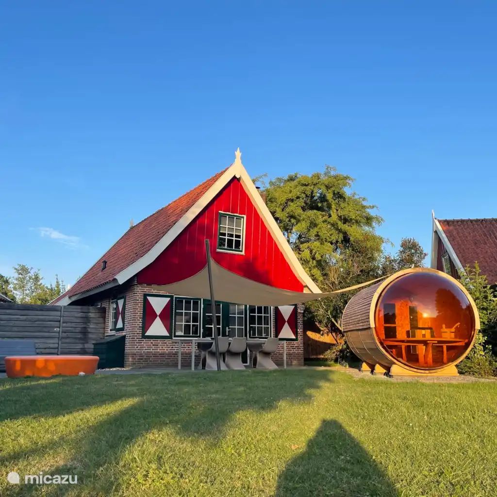 Guest house 295830 - Holiday property Achterhoek - De Essenburgh met hottub en sauna