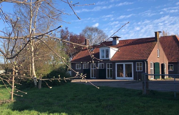 Cottage in Almen, Ferienhaus in Achterhoek, Gelderland. Laendlicher Charme mit grossen Fenstern und einer grossen Terrasse.