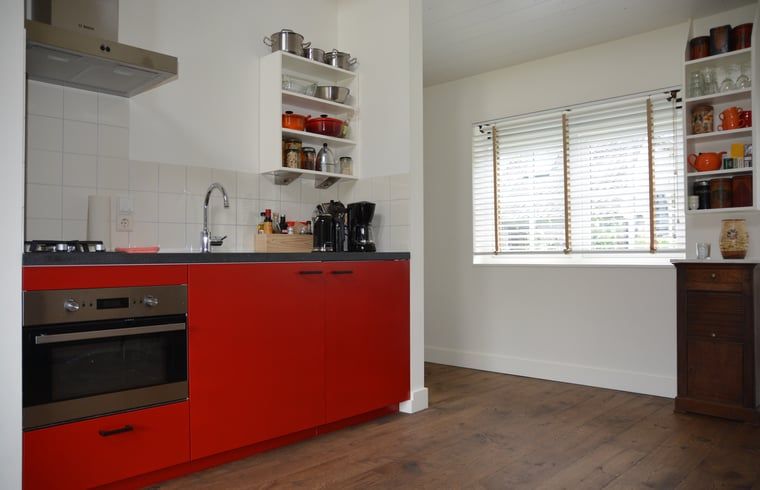 Moderne keuken in Vakantiehuis in Varssel - Hengelo Gld, perfect voor een culinaire vakantie in de Achterhoek.