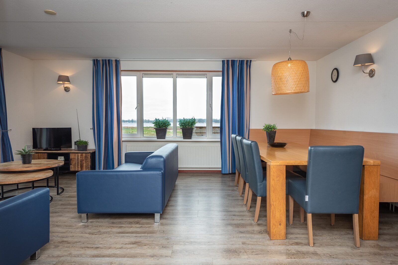 Guest house 300203 - Holiday property Gelderse vallei - Bungalow Royal | 8 Personen