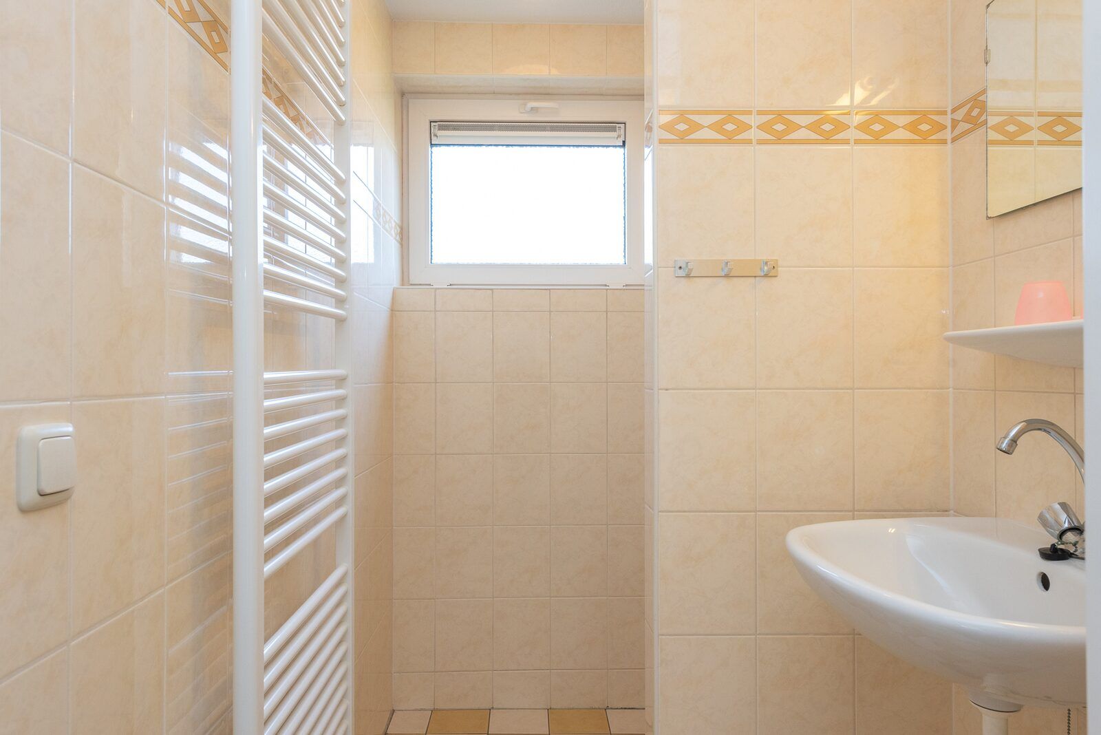 Guest house 300203 - Holiday property Gelderse vallei - Bungalow Royal | 8 Personen