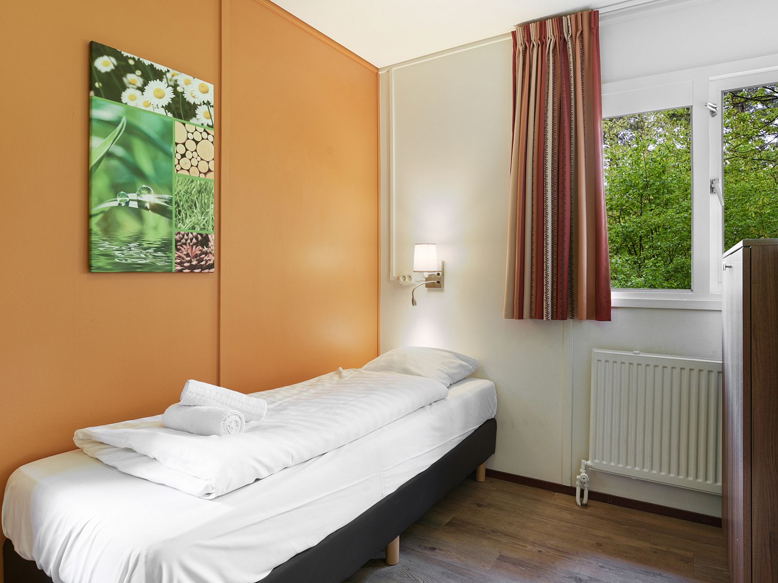 Guest house 3201171 - Bungalow Veluwe - Heideheuvel | 4-persoons bungalow | 4CE