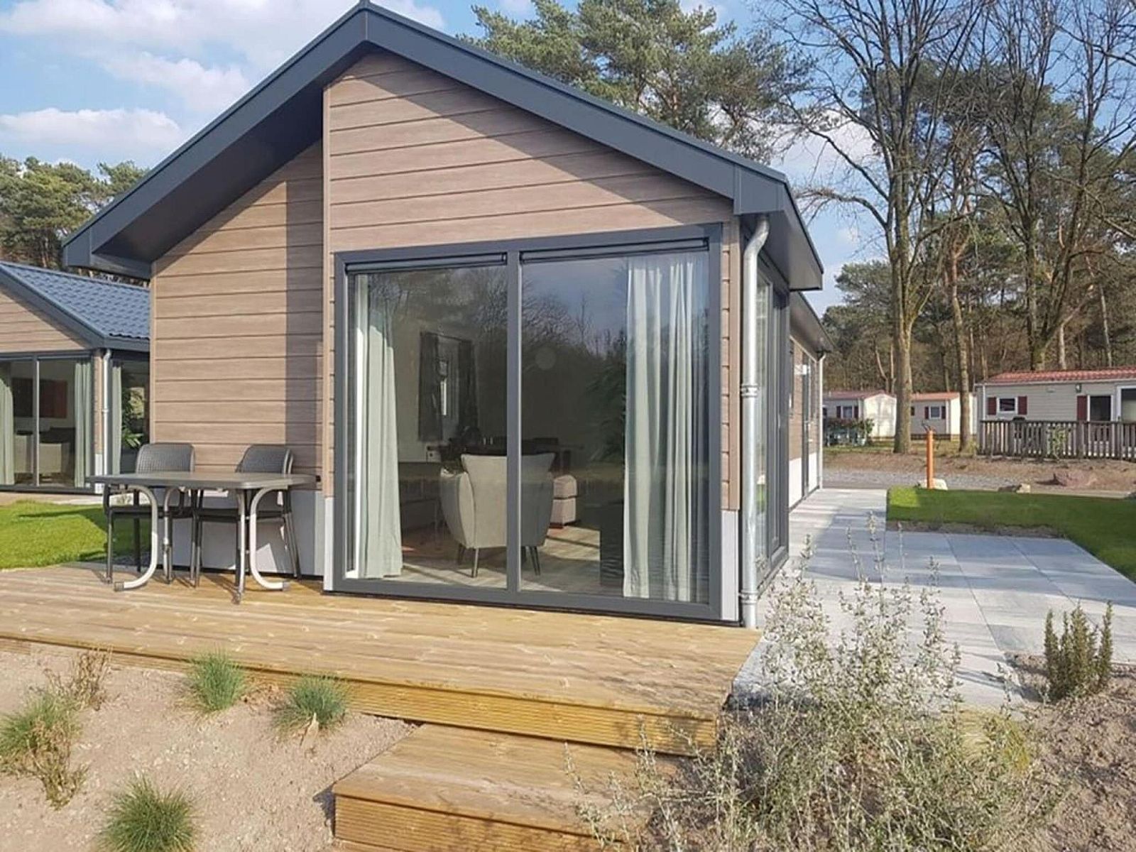 Guest house 320536 - Bungalow Veluwe - Vakantiepark de Berkenhorst 2