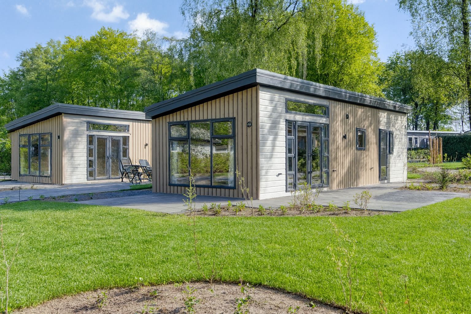 Modul Nova-Ferienhaus in Ede, umgeben von grner Natur an der Veluwe, Gelderland.