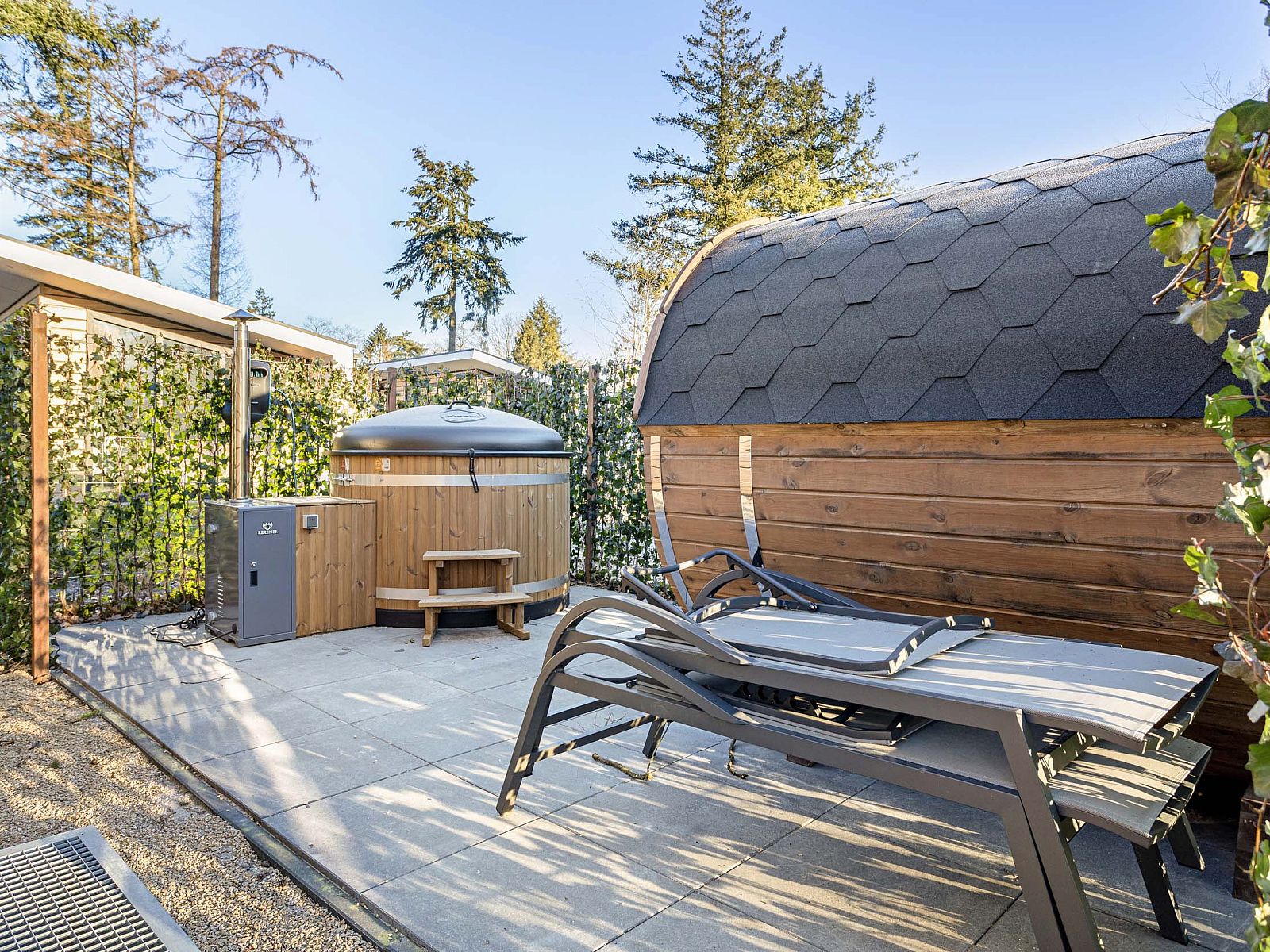 Wellnesseinrichtungen mit Sauna in Boslodge Silva, Ferienhaus in Ede, Veluwe.