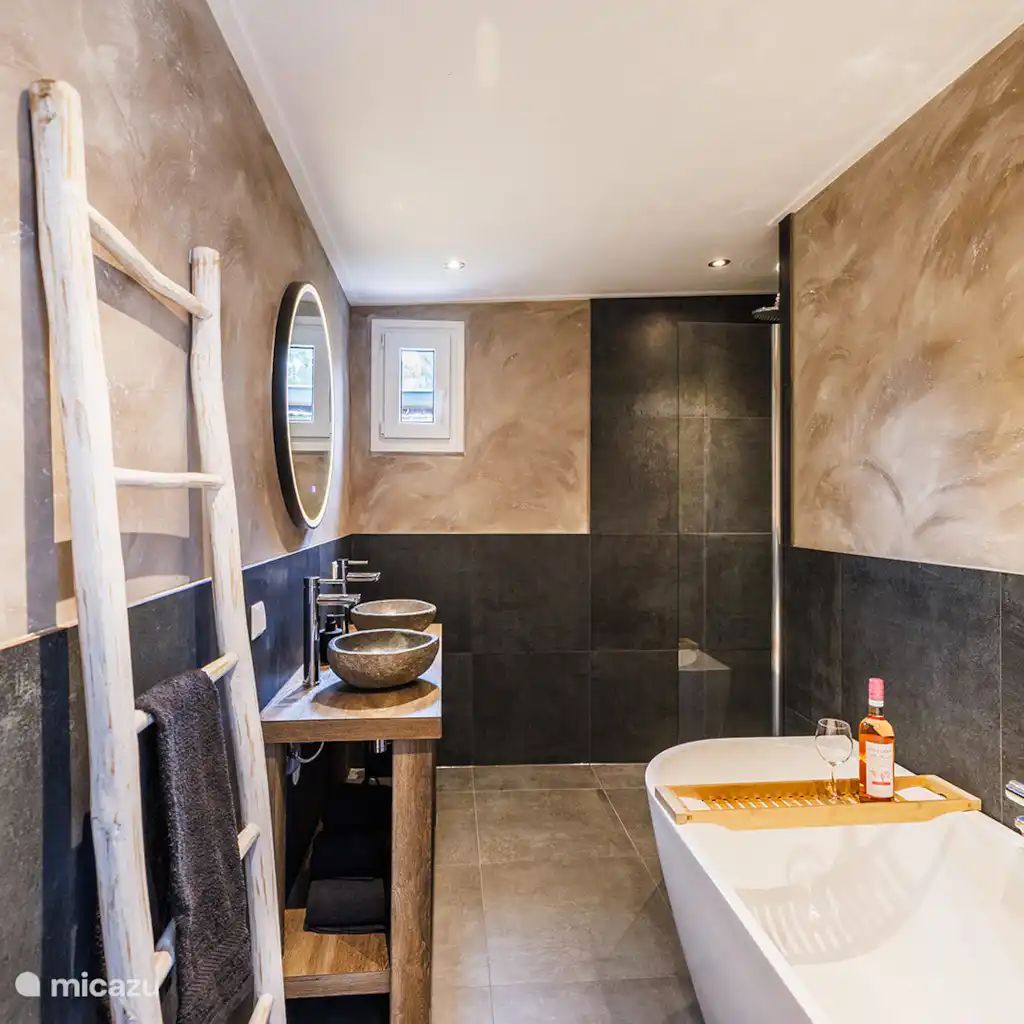 Guest house 3209123 - Holiday property Veluwe - NIEUW Luxe Bos Lodge 20