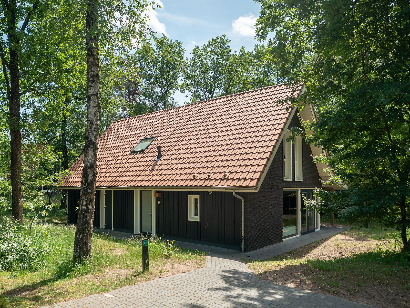 Verblijf 3211119 - Bungalow Veluwe - Miggelenberg | 12-persoons bungalow | 12L