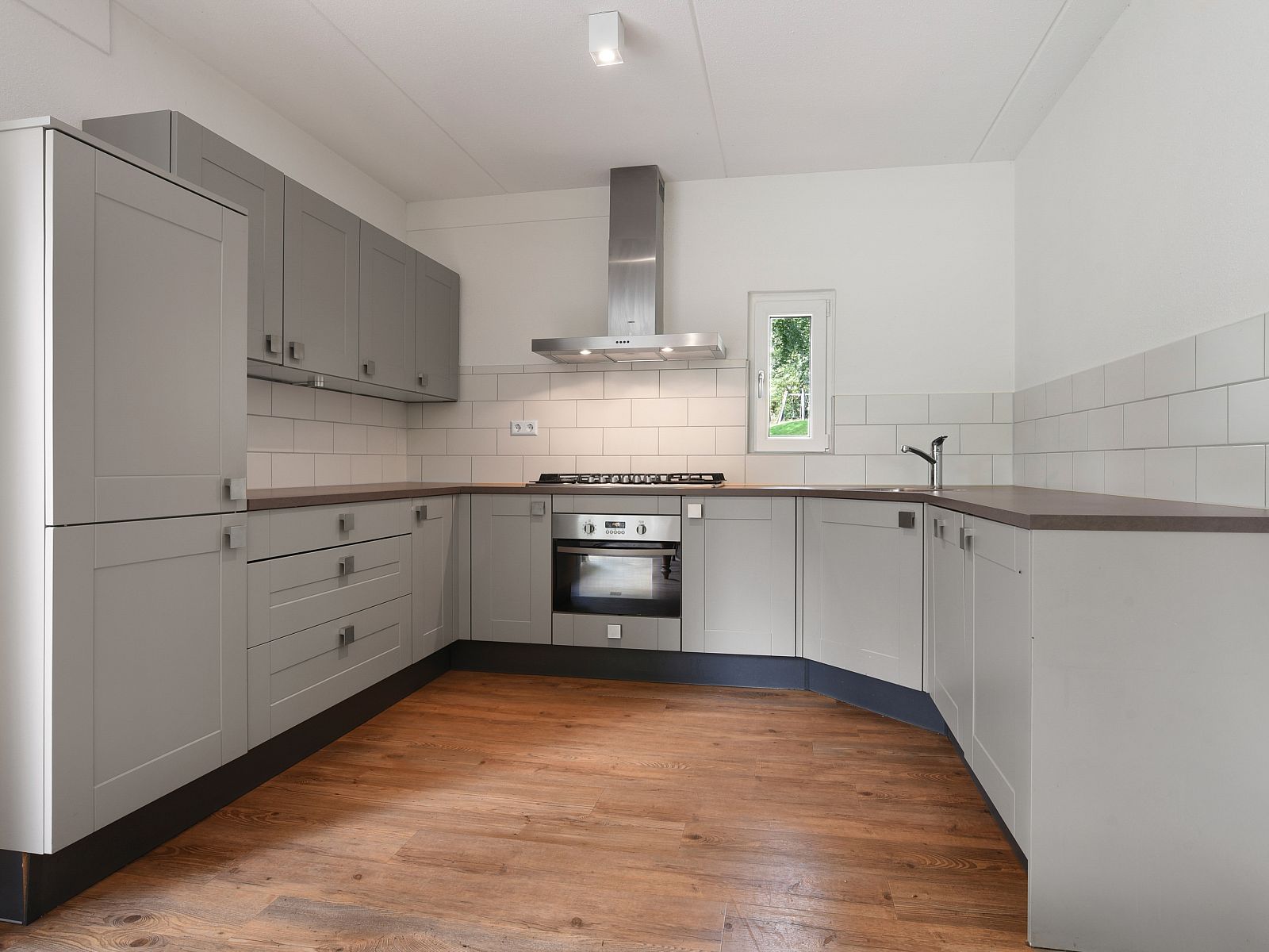 Verblijf 3211119 - Bungalow Veluwe - Miggelenberg | 12-persoons bungalow | 12L