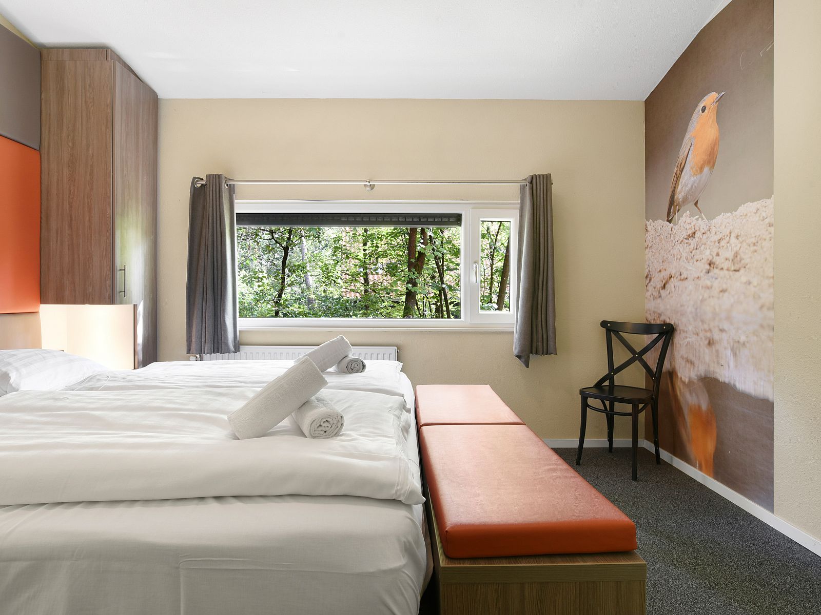 Verblijf 3211119 - Bungalow Veluwe - Miggelenberg | 12-persoons bungalow | 12L