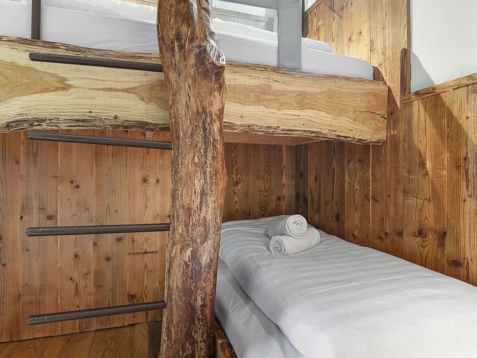 Verblijf 3211132 - Bungalow Veluwe - Miggelenberg | 4-persoons tree house | 4CTH