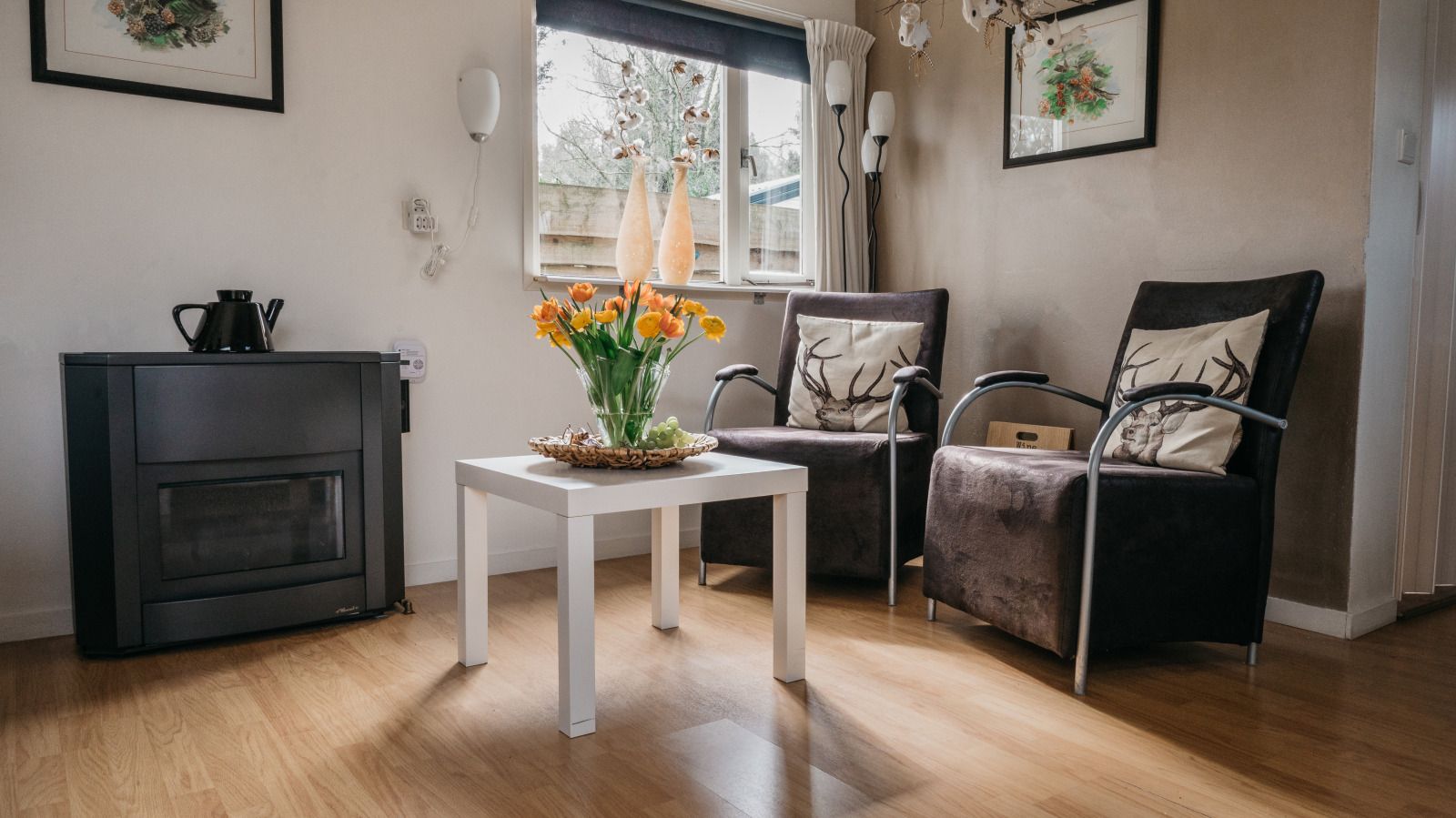 Covered terrace of DG256 vacation home in Putten, Veluwe, Gelderland.