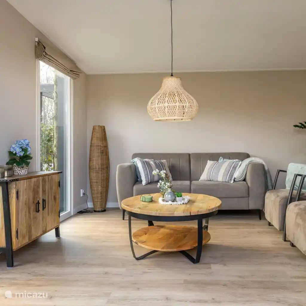 Guest house 3220198 - Holiday property Veluwe - Bospaddestoel 4-19