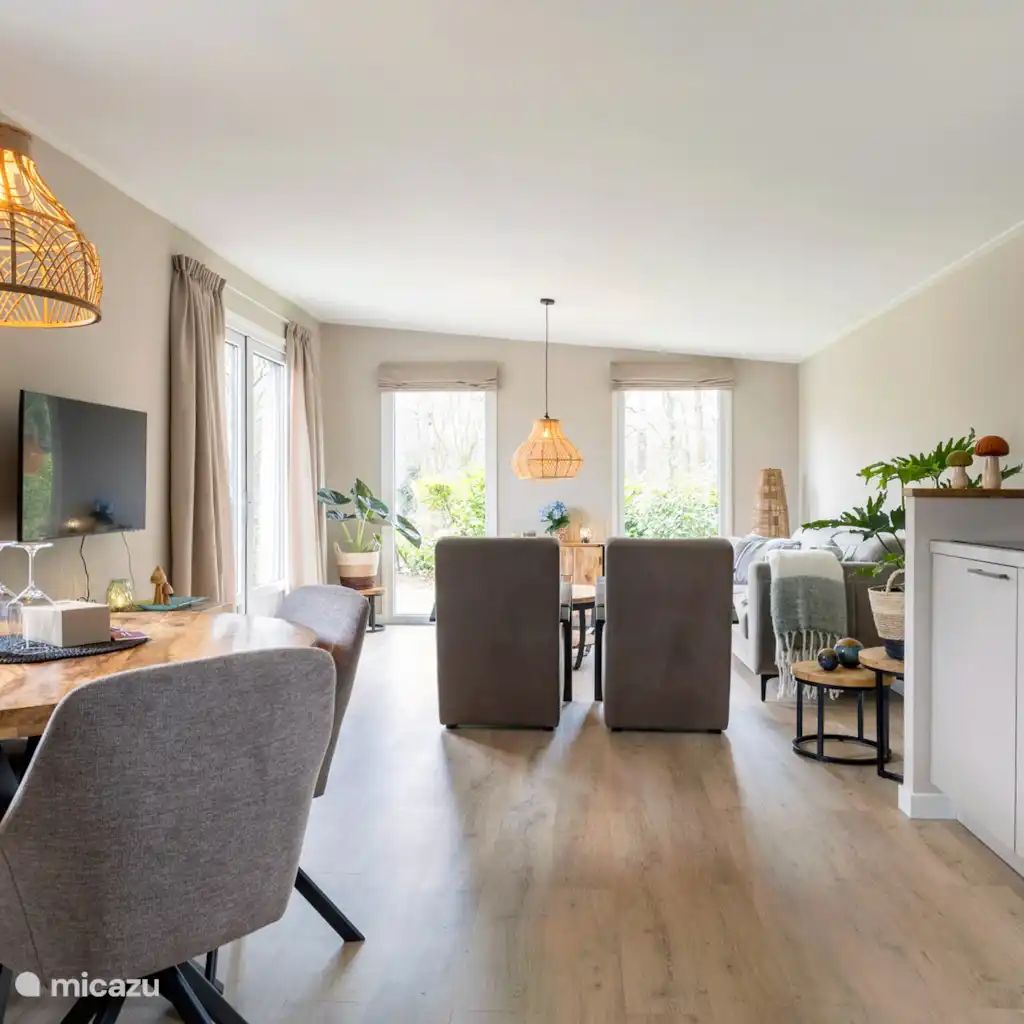 Guest house 3220198 - Holiday property Veluwe - Bospaddestoel 4-19