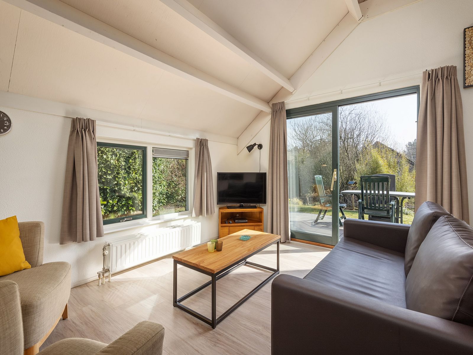 Guest house 3220262 - Bungalow Veluwe - De Veluwse Hoevegaerde 1