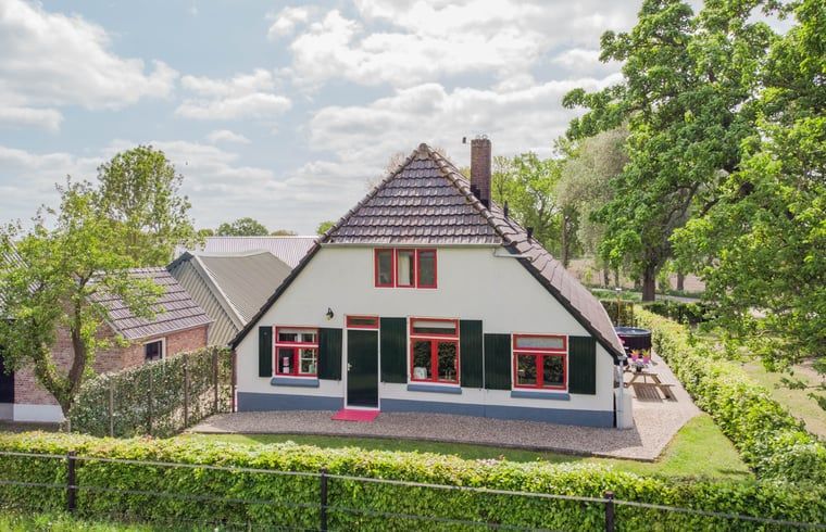 Charming Holiday Home in Wezep Oldebroek in the Veluwe, Gelderland with a rural feel.