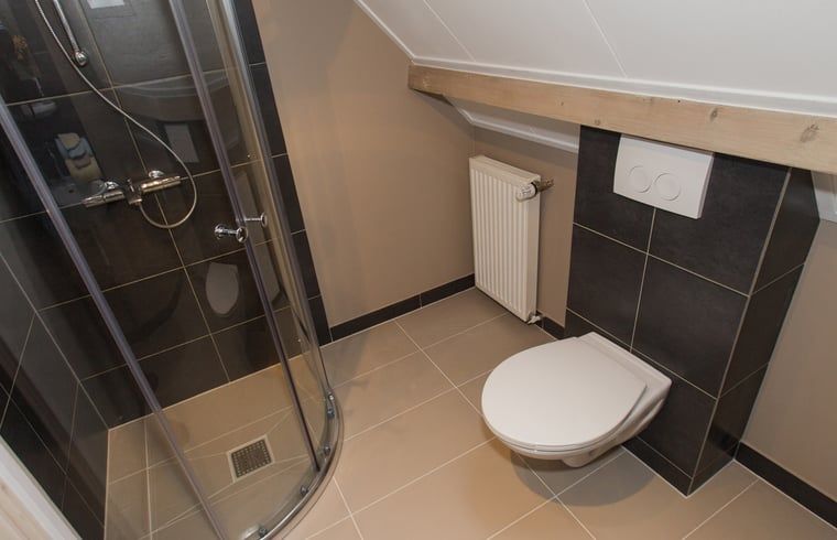 Modern shower room in Holiday cottage in Wezep Oldebroek, Veluwe, Gelderland.