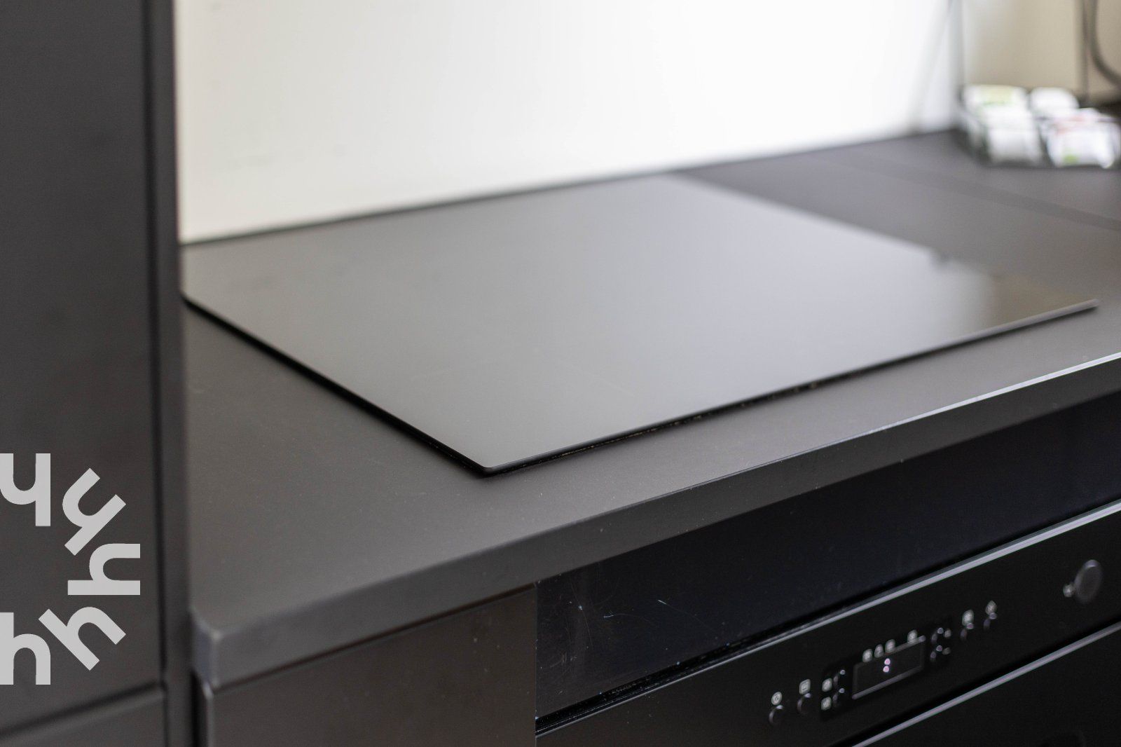 Helles Wohnzimmer im Ferienhaus DG814, Voorthuizen, Veluwe mit Zugang zur Terrasse.