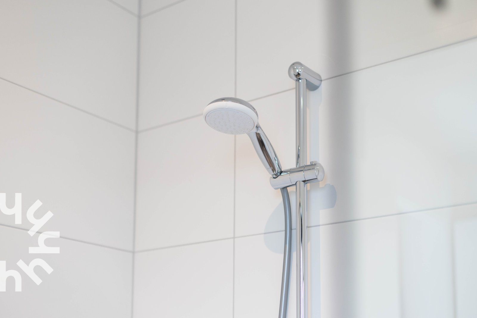 Moderne Kueche im Ferienhaus DG814, Voorthuizen, Veluwe mit viel Stauraum.