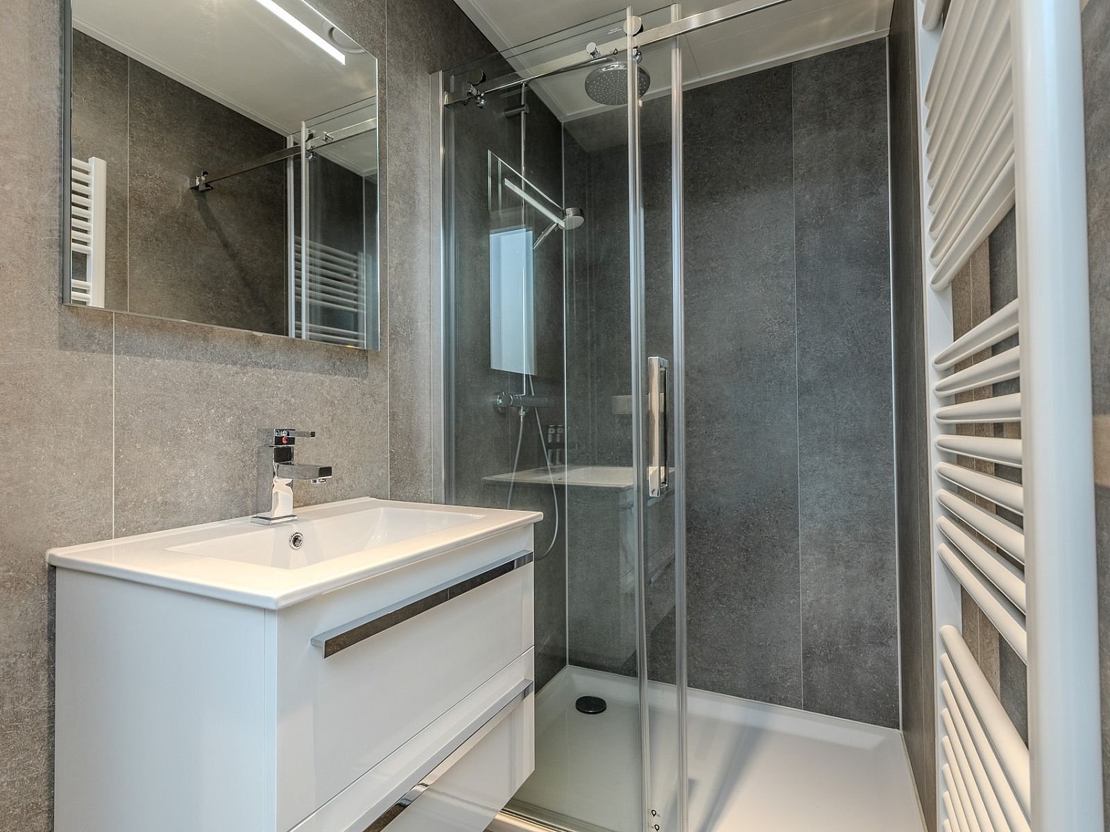 Guest house 322495 - Chalet Veluwe - Chalet in Hulshorst