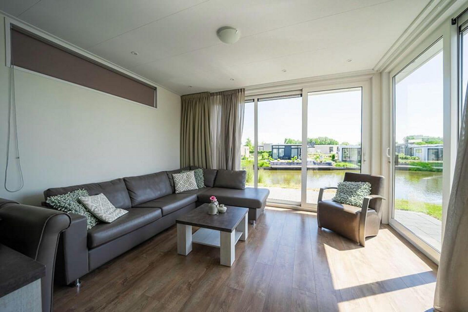 Guest house 3230126 - Holiday property Veluwe - Pavilion Waterfront