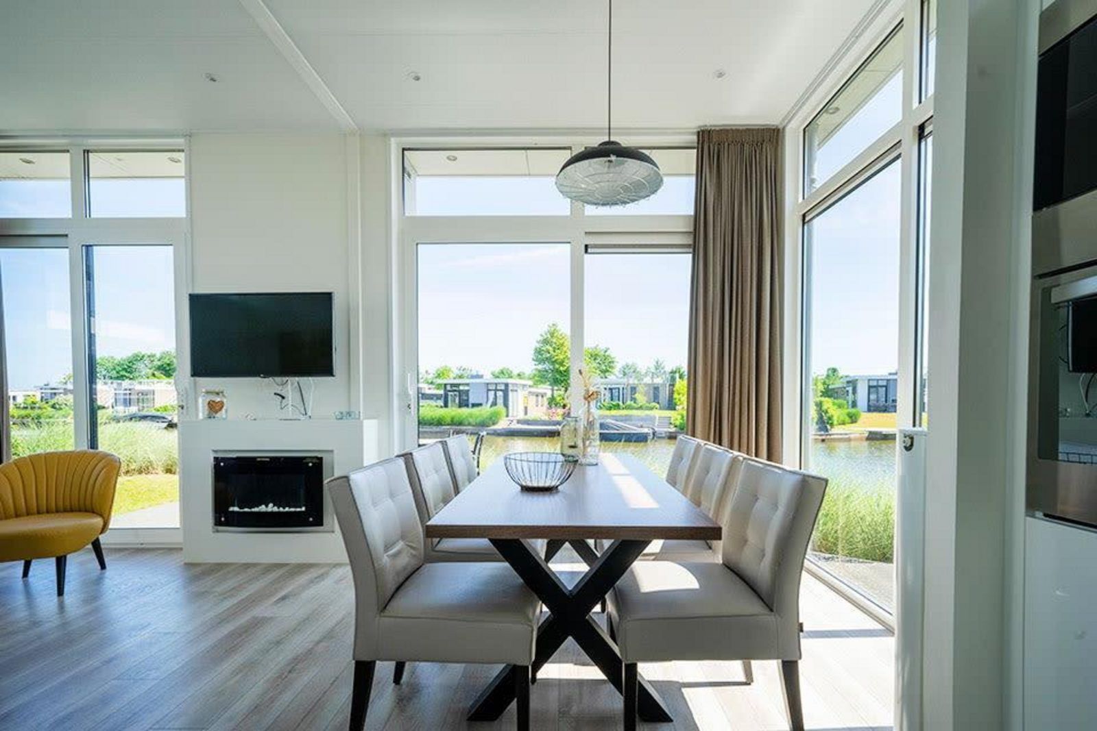 Guest house 3230126 - Holiday property Veluwe - Pavilion Waterfront