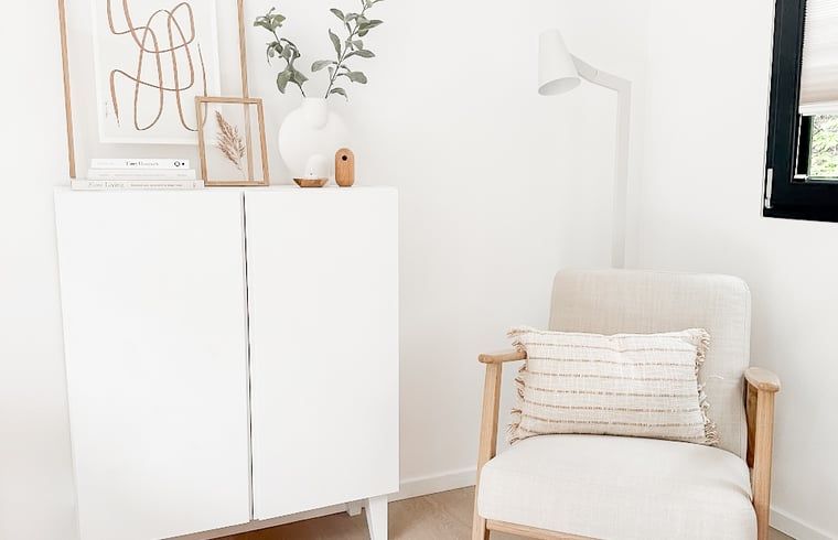 Vast moorlands near Cottage in Nunspeet, Veluwe, Gelderland, ideal for walks.