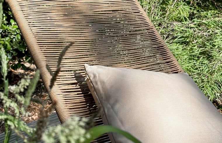 Sleek kitchen in Cottage in Nunspeet, Veluwe, Gelderland, equipped with modern appliances and minimalist design.